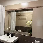 - Cernice شقة