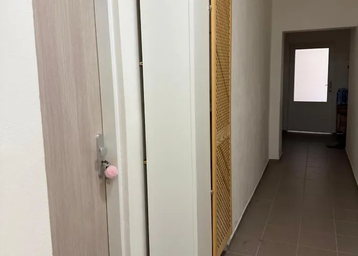 - Cernice Apartament *
