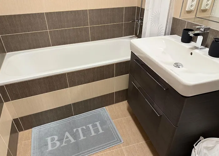 - Cernice Apartament